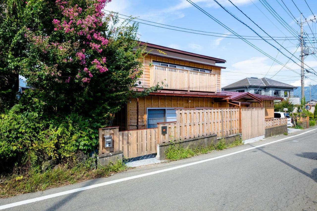 Villa 富士山金魚 Fujisan Kingyo Fujikawaguchiko Exterior foto